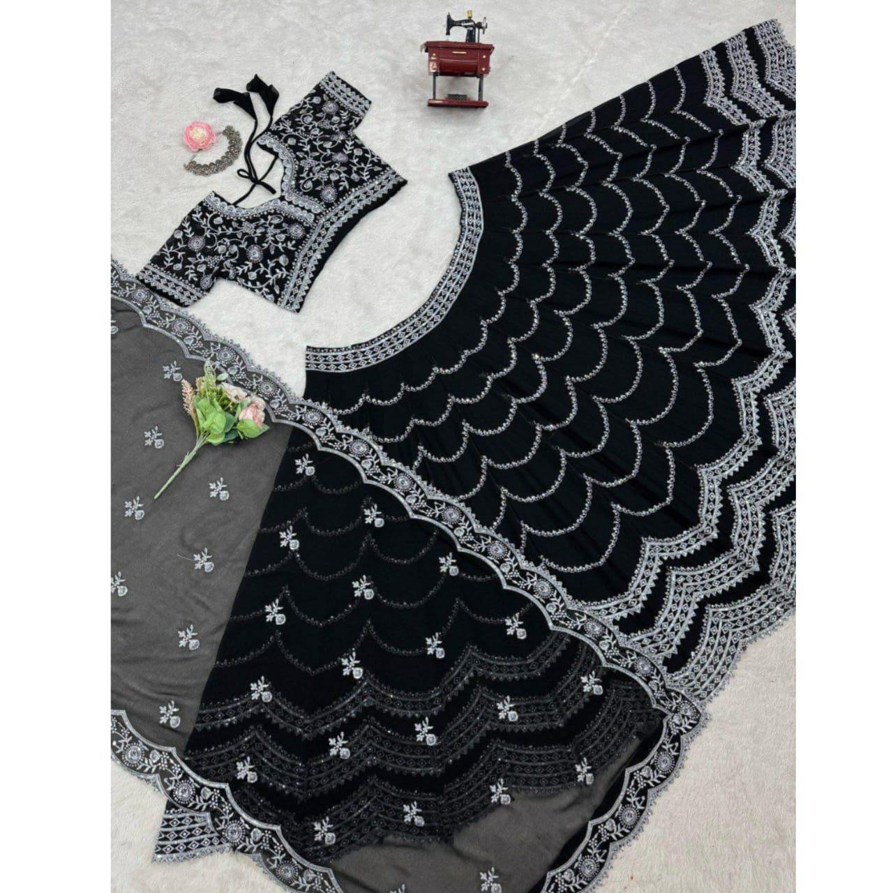 Lehengha Type : Semi-Stitch - Image 4