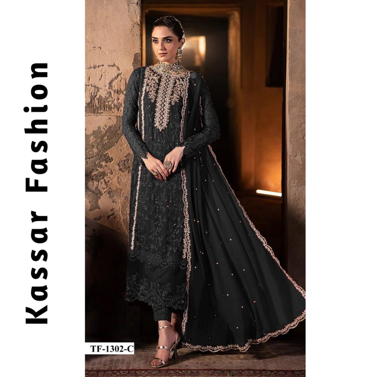 Designer Pakistani Suits with - Image 3